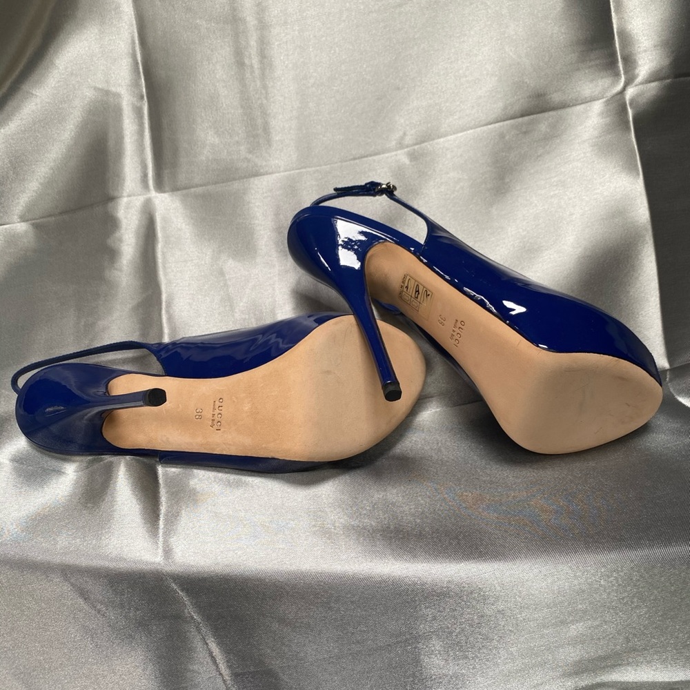 Gucci Open Toe Navy Platform Pumps - Picture 7 of 7